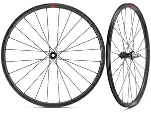 フルクラム SPEED TEAM 57 DB シマノハブ 万能ハイエンドカーボン