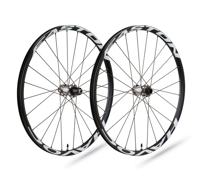 TUFO MTB 完組カーボンホイール前後セット(TU)26″XC-LP 未使用 TUFO MTB 完組カーボンホイール前後セット(TU)26″XC-LP 未使用