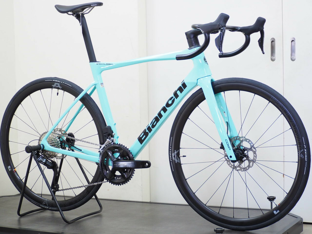 2024Bianchi(ビアンキ) SPECIALISSIMA(スペシャリッシマ)COMP 105 Di2 12s為し終わる車 自転車・サイクリング-スポーツ・アウトドア