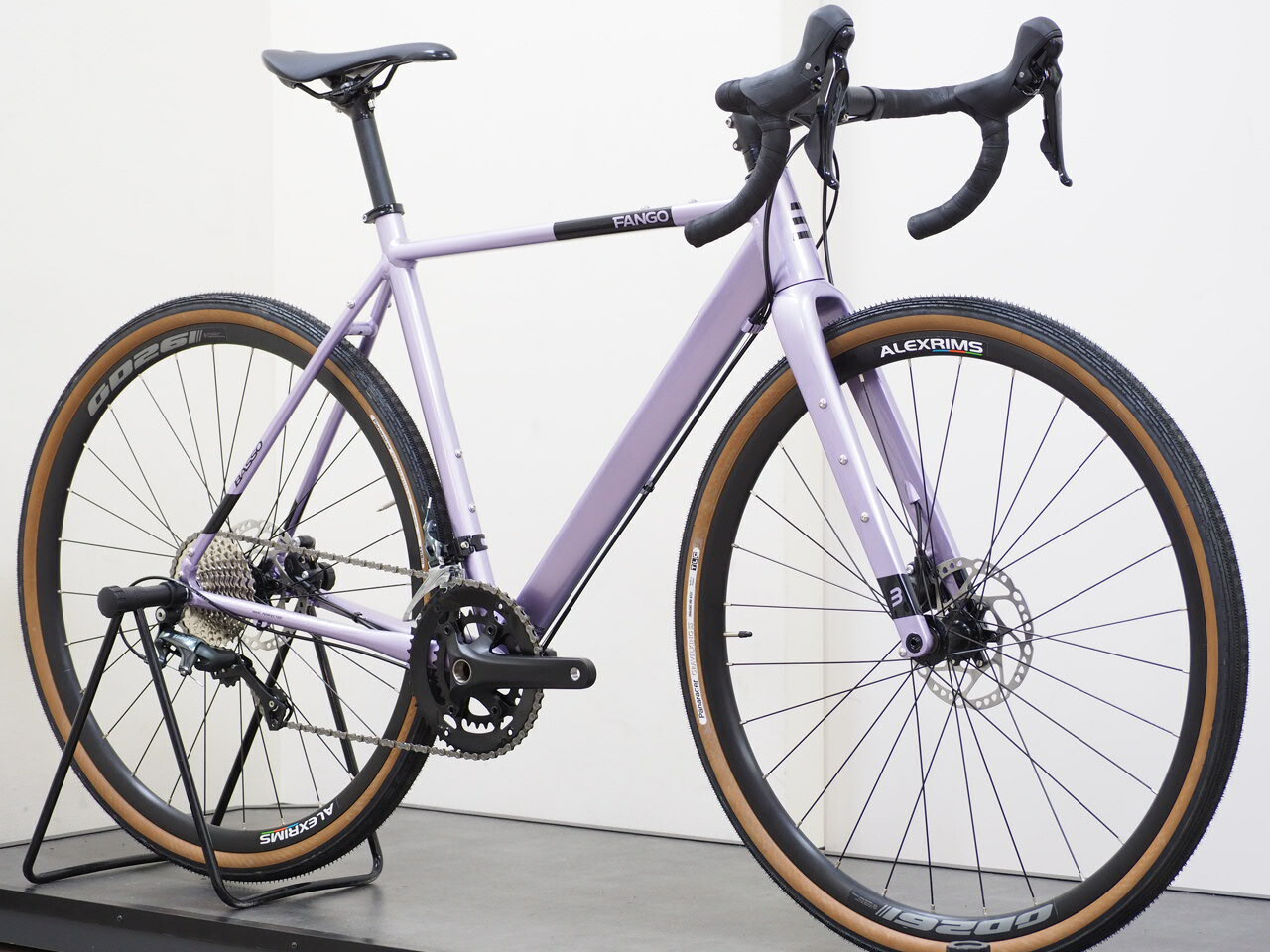BASSO (バッソ) FANGO(ファンゴ) GRX400 為し終わる車 2025 スポーツ・アウトドア-自転車・サイクリング-ロードバイク