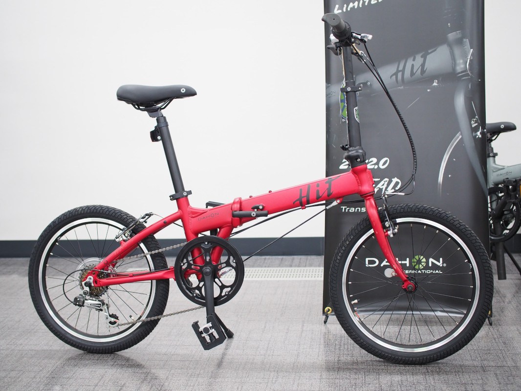 DAHON(ダホン) 折り畳み銀輪 HIT Limited(殴り付ける リミテッド) 20in 2026年青写真
