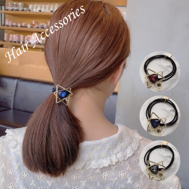 楽天市場 ヘアゴム ヘアアクセサリー 髪留め 髪飾り ゴム 三角 トライアングル ジュエリー ストーン キラキラ 可愛い ヘアーゴム ゴム 大人っぽい 大人 ヘアアクセ 結婚式 パーティー 普段 人気 ギフト プレゼント レディース レッド ブラック ブルー Accessorys９２４