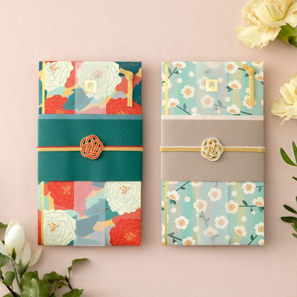 私も一緒におめかしを。着物をイメージしたご祝儀袋