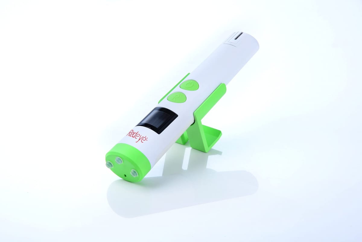残留農薬さぐり当てる検出器 PestiEye1 ペスティアイワン 勝手もと設備 ご身寄りの洗いもの桶で飾り気の無いに蔬菜や果物、玄米の残留農薬が 精神測定検査能力のある ネオニコチノイド系農薬も測れます。 外国で赴任や留学にも。 食の安全性のある 蔬菜洗い濯ぎ 果物洗い濯ぎ 舎密学試薬不必要 光学式 水の不透明