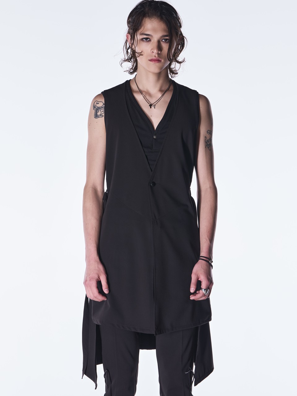 此れから取っておく◆9-10月入荷予定を組む【kiryuyrik キリュウキリュウ】KW-HV27-906 Flare Vest PE Gabardine 黒いこと