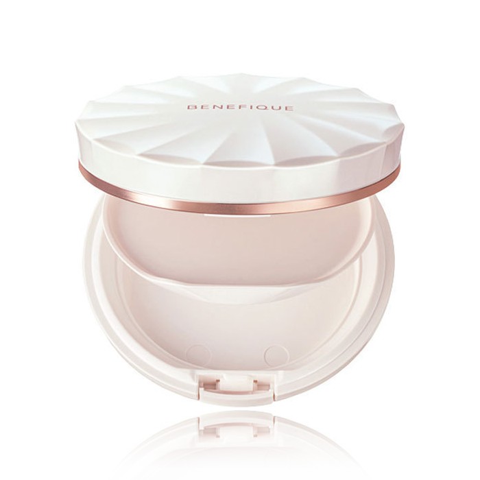 楽天市場】BENEFIQUE ベネフィーク リュクス フォルミングパクト