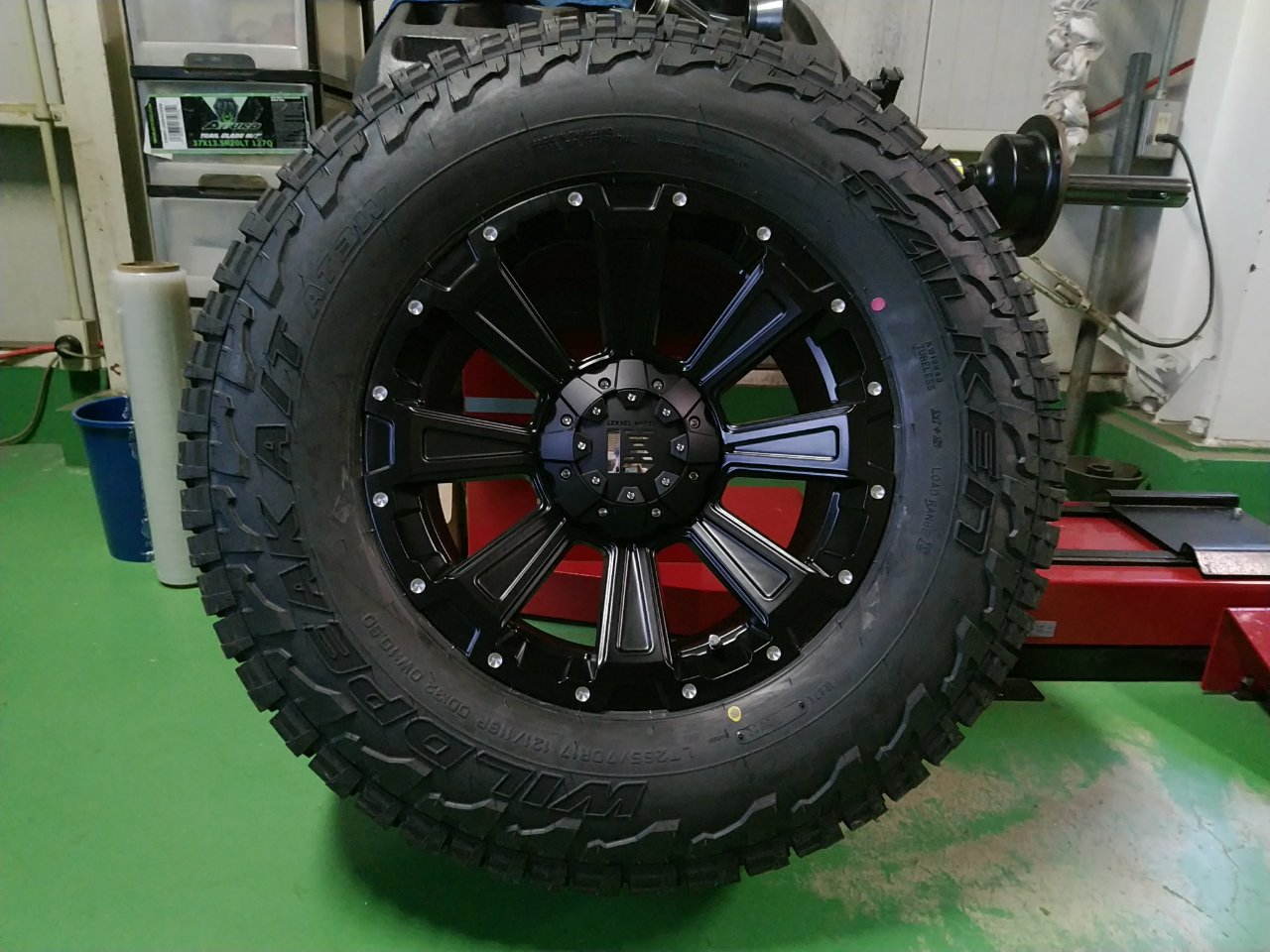 楽天市場】夏タイヤセット 4本組 ランクル300（GX,AX,VX,ZX,GRスポーツ