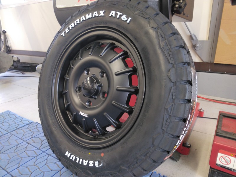 新品 4本セット NV200 バネット タイヤホイールセット SAILUN TERRAMAX AT61 165/80R14 ホワイトレター 14インチ Noel ノエル