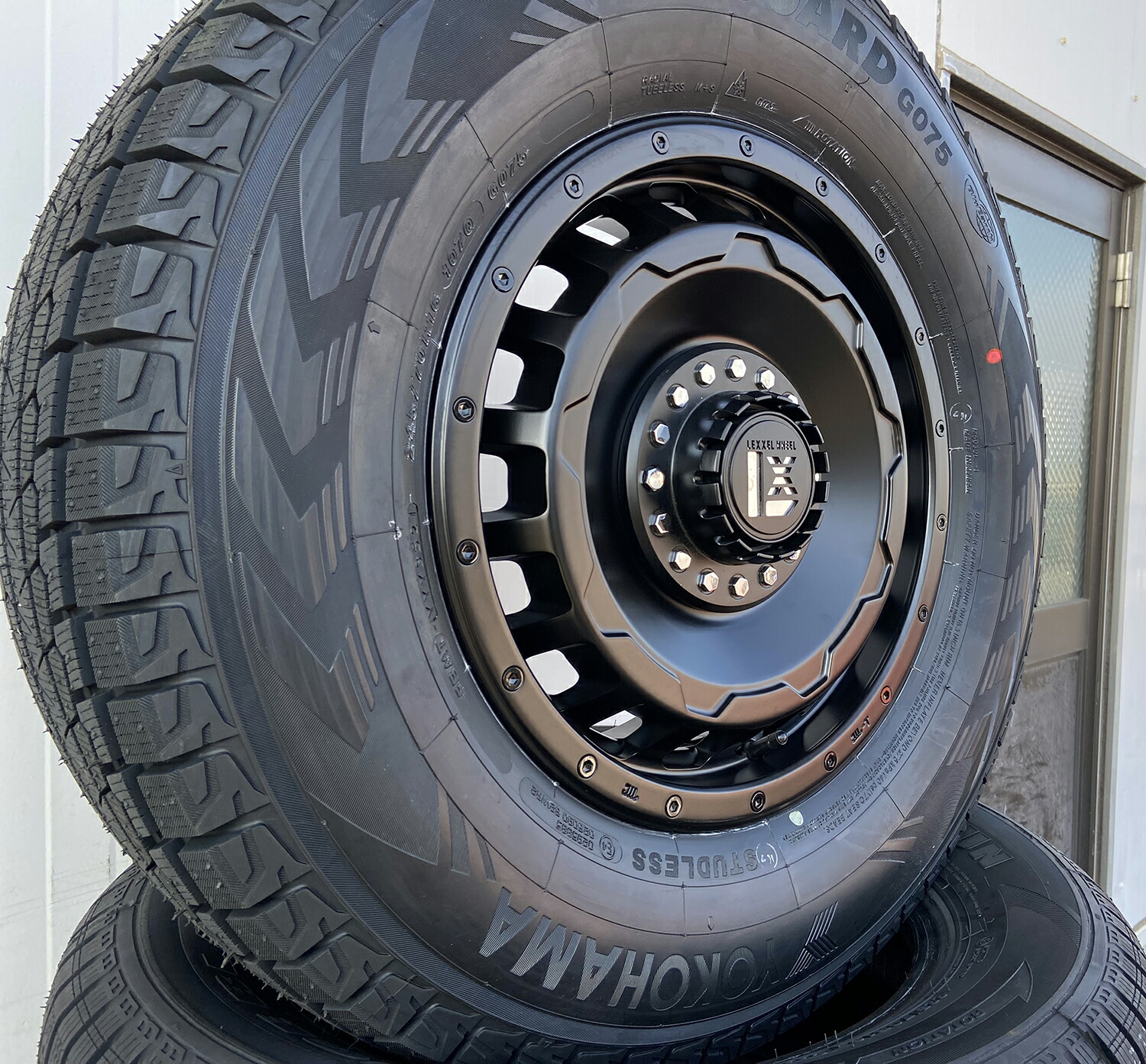 フォレスター、XV、アウトバック スタッドレスセット swa16g075-03.jpg