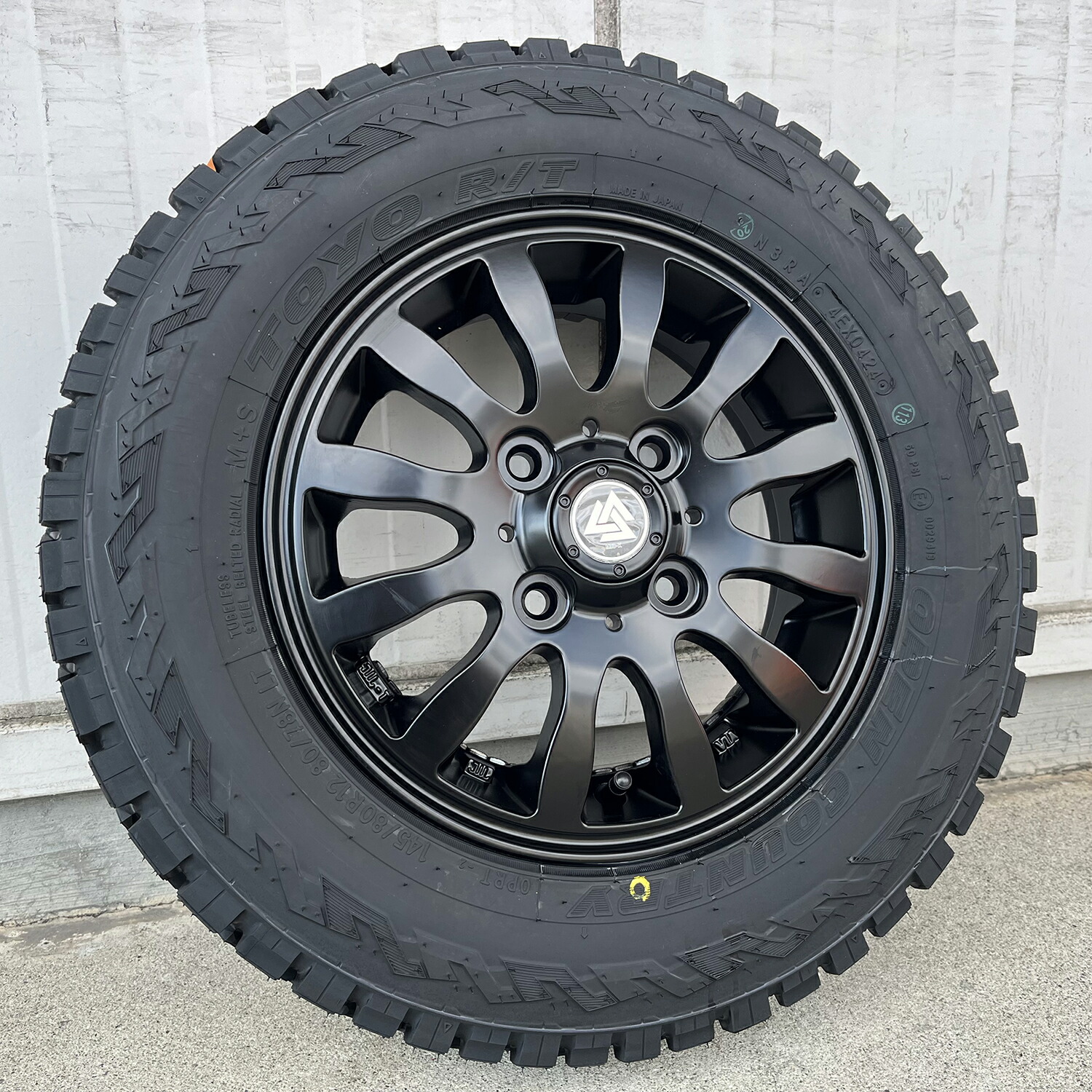 トーヨー145/80-13LT 軽トラハイゼット等 楽天市場】オープンカントリー RT 145/80R12 80/78 LT トーヨー