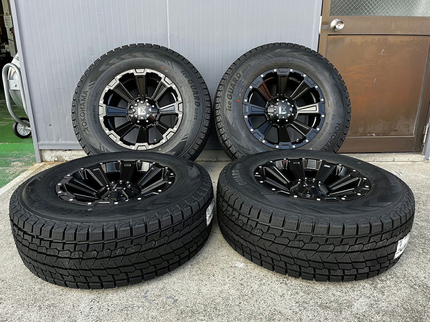 ハイラックスYokohama iceGUARD スタッドレスタイヤホイールセット 楽天市場】ハイラックス スタッドレス ヨコハマの通販