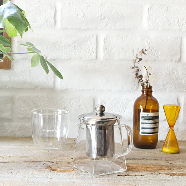 楽天市場 ガラス ティーポット 一人用 グラスティーポット 350ml 耐熱ガラス 透明 ステンレス茶漉し付き 急須 紅茶 緑茶 かわいい おしゃれ 北欧 モダン シンプル 四角 スクエア型 ミニサイズ 小さい アデペシュ A Depeche アデペシュ 家具通販