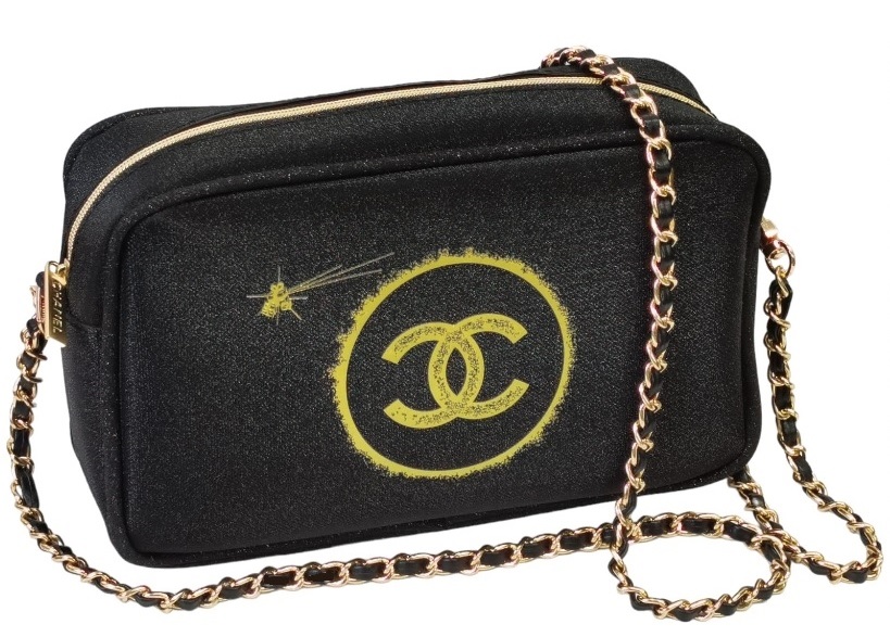 楽天市場】CHANEL NOVELTY シャネル ロゴ入化粧ポーチ CCロゴ