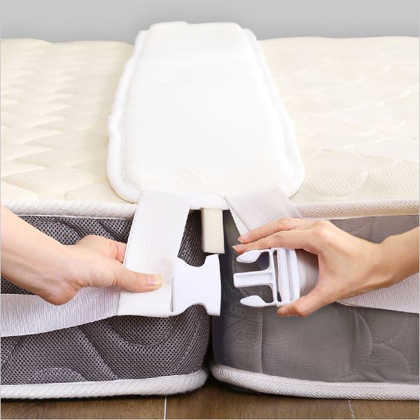 すきまパッド付き マットレスバンド 寝具 約20×20×8cm ホワイト 速乾性 通気性抜群 ベッドルーム 寝室 (メーカー名:ホームテイスト)