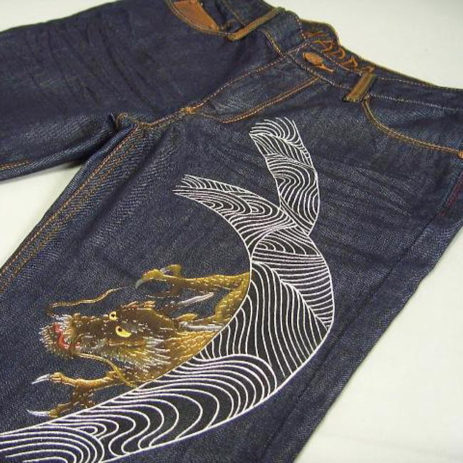 sale！！必見!24,200円が50%OFF<br>しかも！全国 どこでも 送料無料！<br>【wappa】手描きジーンズ <br>青海龍柄京職人漆衣 【和っぱ】デニム 和柄 WA-UJ-01