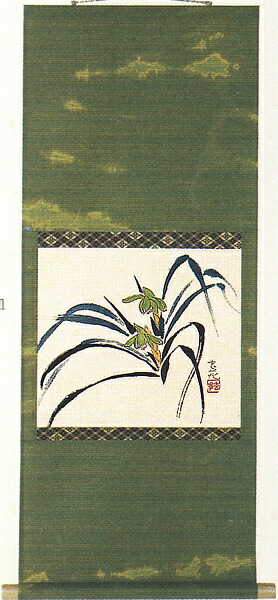 ミニ掛け軸 掛軸 春蘭 今井 玄花 手描き肉筆 美術年鑑掲載作家 号 十一万円 掛け軸 全国送料無料 【smtb-k】【ky】|古都-京都 掛け軸専門店 文永堂