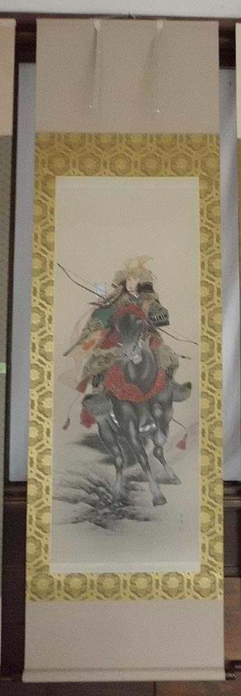 掛軸 益荒男（黒馬） 森 雪堂 芸術年鑑掲げる執筆者 掛け軸 全国貨物輸送無料 【smtb-k】【ky】