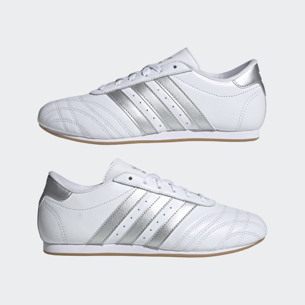 ★新品・極美品★アディダステコンドー レース フットウェアホワイトコアブラック adidas アディダス テコンドー レース ウィメンズ コアブラック