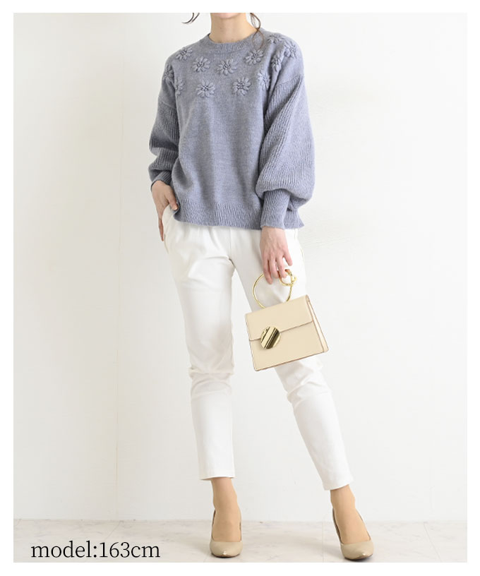 頂点縫いのぽわん衣袂編地 ニット レディース トップス 長袖 ブルー 花柄 刺繍 ぽわん袖 セータ 秋節三冬 韓国ファッション ナチュラルウェア 大人見目麗しい 40代人 レディースファッション 50代妻女 ファッション 60代 家妻ファッション サワアラモード Sawaalamode