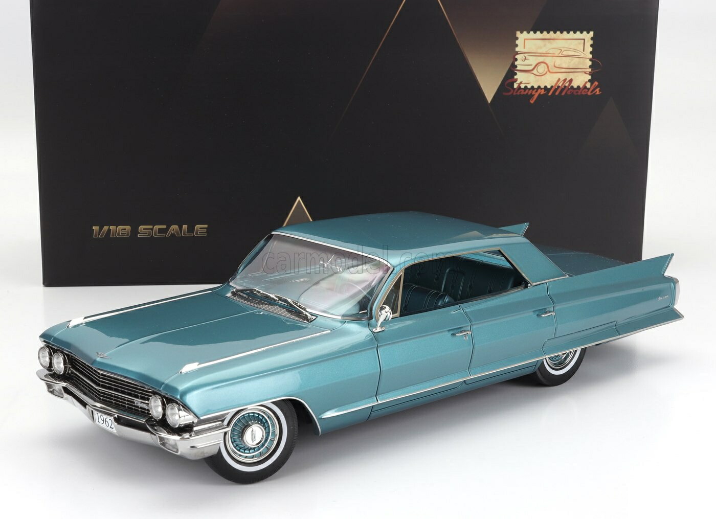 楽天市場】ミニカー アメ車 1/18 キャデラック セダン STAMP