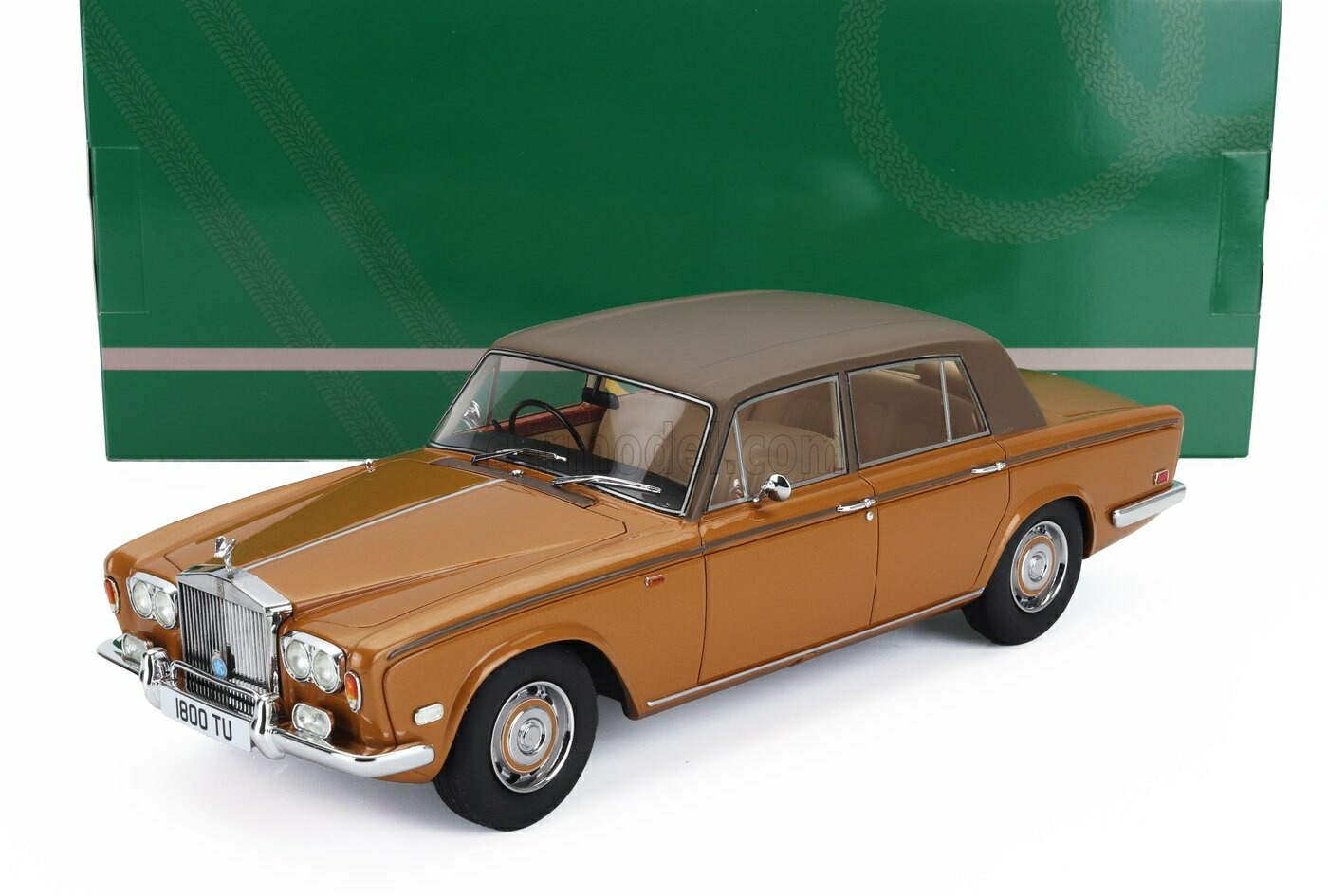 特価 1/18 ロールスロイス カリナン Rolls Royce グリーン セール 1/18 ロールスロイス カリナン Rolls Royce グリーン