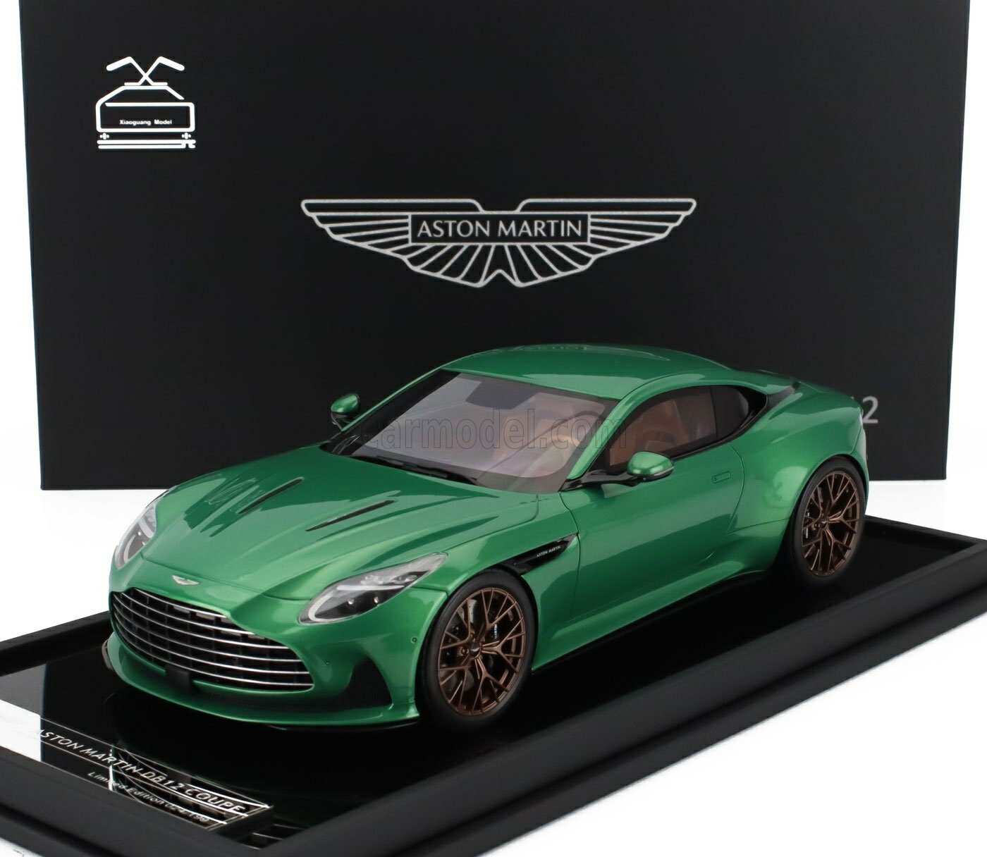 楽天市場】ミニカー 1/18 アストンマーチン DB11 MOTORHELIX 1