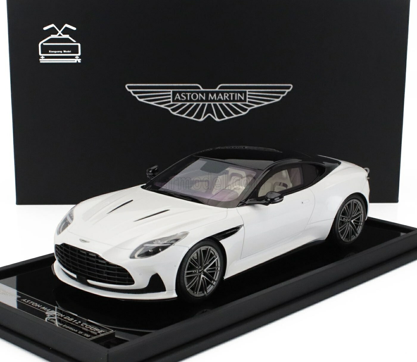 ミニカー　1/18 MANSORY DB11(シルバー) [MS18002SI] Amazon | MANSORY 1/18 MANSORY DB11 シルバー 完成品