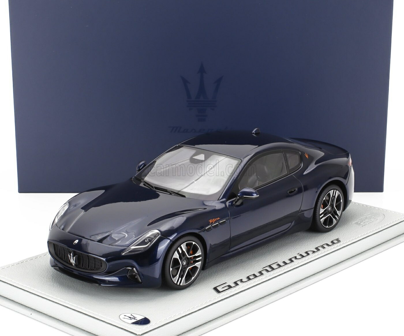 楽天市場】ミニカー 1/18 マセラティ グレカーレ BBR-MODELS 1