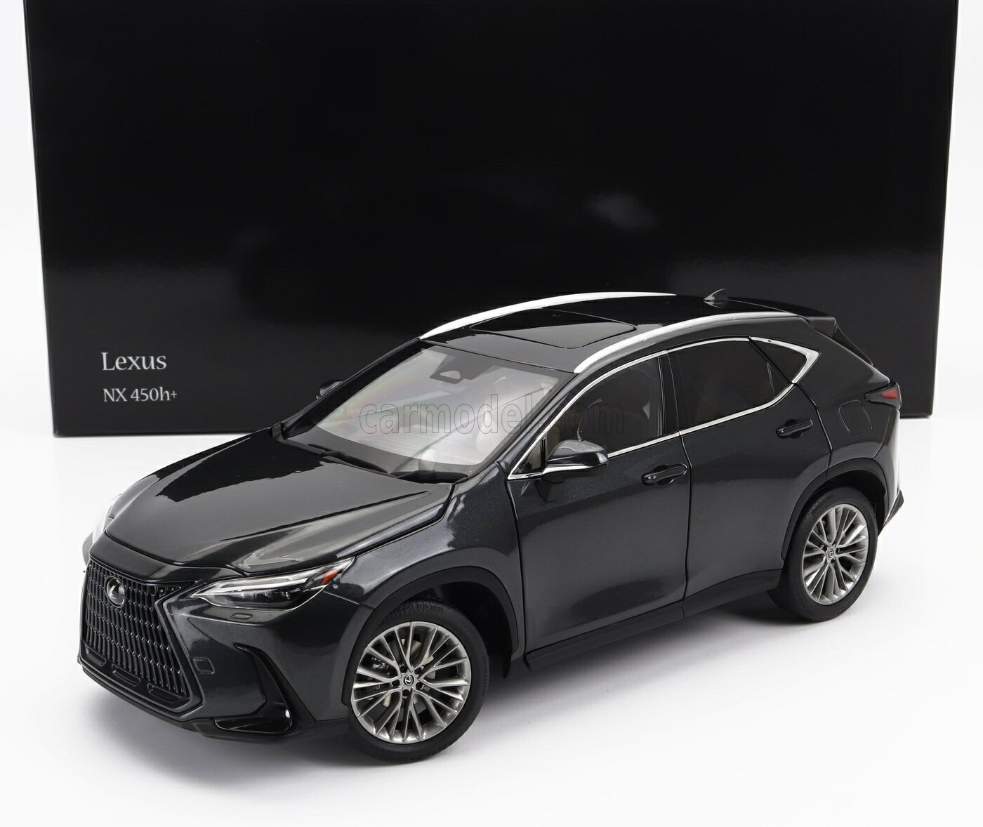 レクサス　LEXUS  NX ミニカー　200t W202224レクサス NX200tスポーツ ミニカー 1:32スケール lexus
