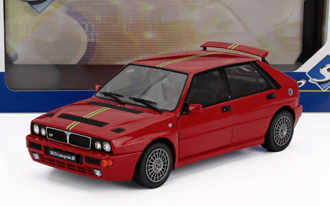 Solidoソリド　1/18メルセデスと ランチア デルタ 2台セット imgrc0152082016.jpg