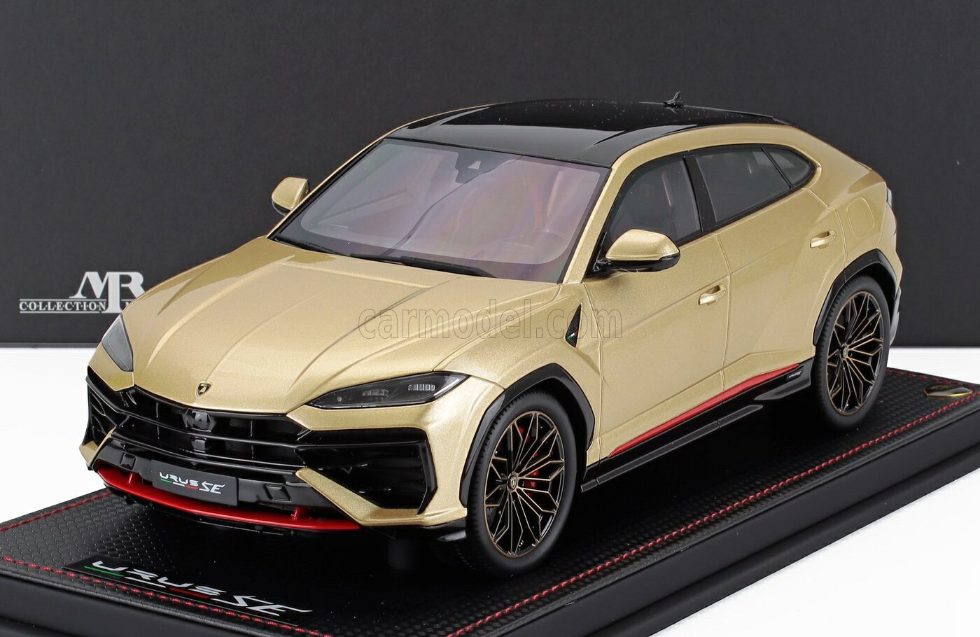 楽天市場】ミニカー 1/18 ランボルギーニ ウルス ペルフォルマンテ MR