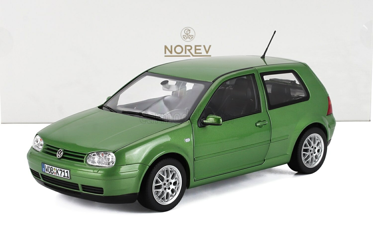 ミニカー 1/18 フォルクスワーゲン ゴルフ ノレブ NOREV 1/18 VOLKSWAGEN GOLF IV GTi 1998 GREEN 188571