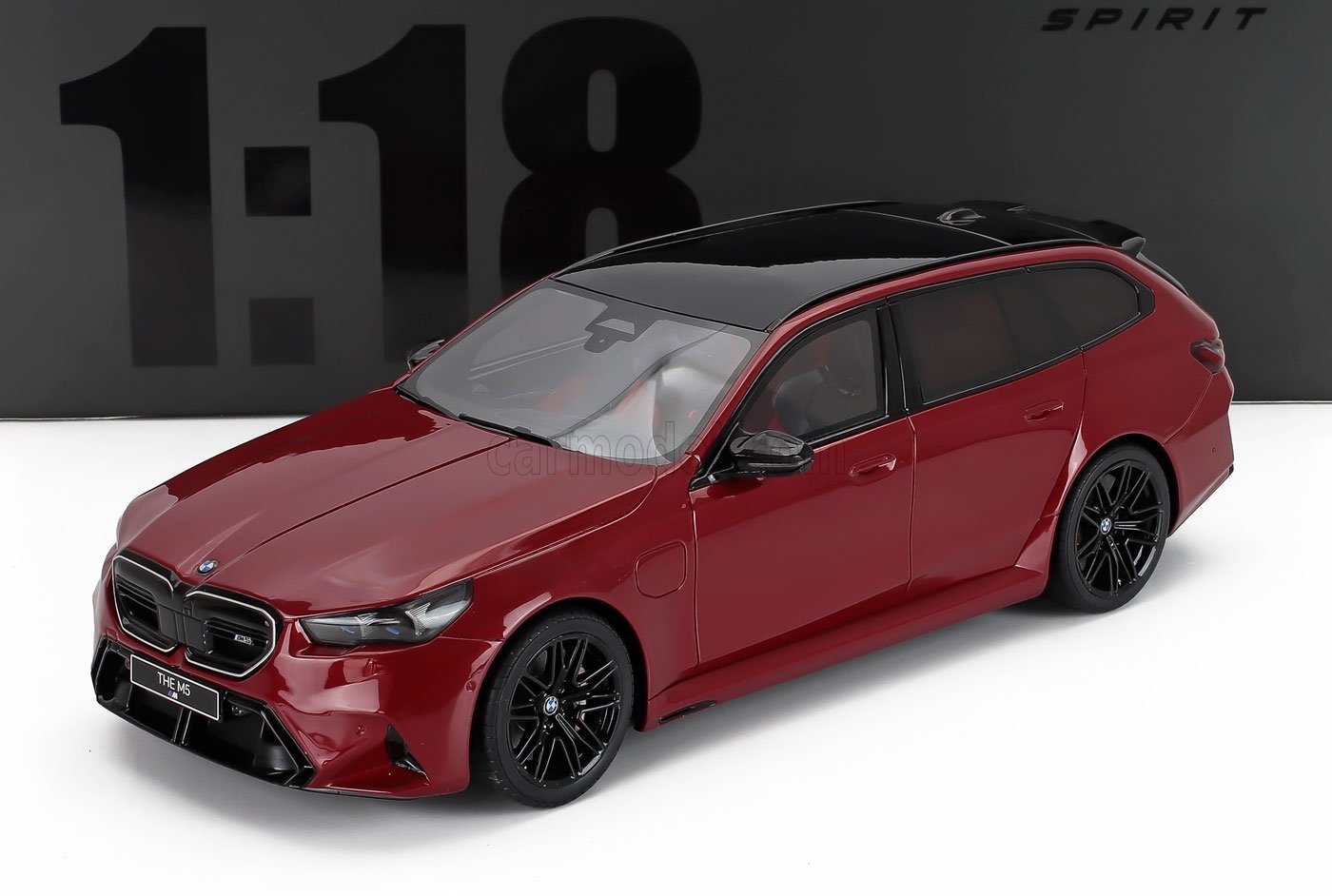 ミニカー 1/18 BMW 5シリーズ M5 ワゴン GT-SPIRIT 1/18 BMW 5-SERIES M5 (G91) TOURING SW STATION WAGON 2025 RED MET GT964|ミニカーショップ ええもん堂