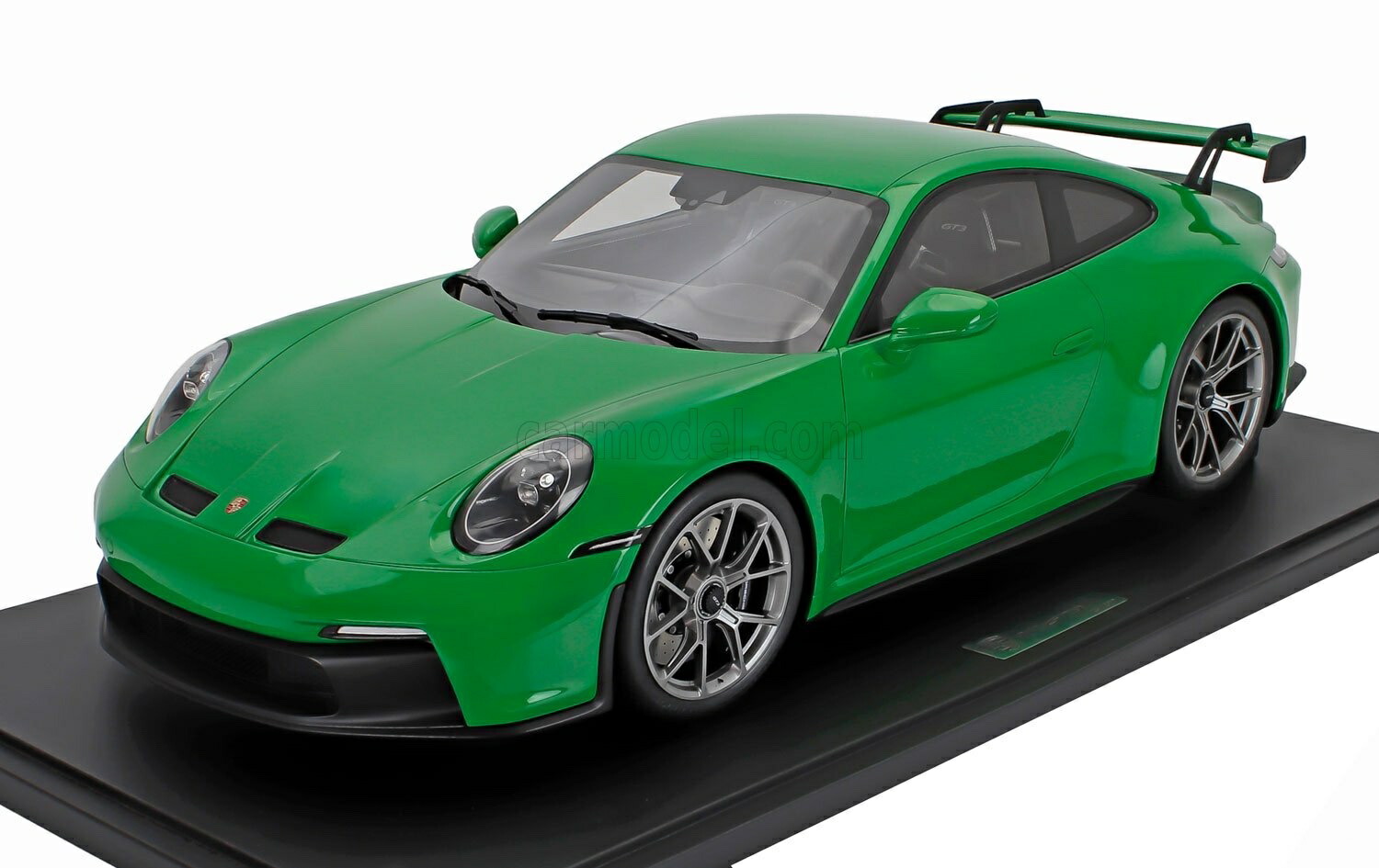 ミニカー 1/8 ポルシェ 911 GT3 GT-SPIRIT 1/8 PORSCHE 911 992 GT3 COUPE 2022 GREEN GTS801601