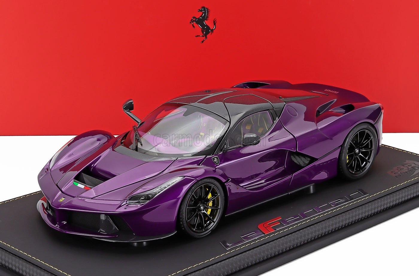 楽天市場】BBR(ミニチャンプス・エクスクルーシブ) 1/18 フェラーリ ラ