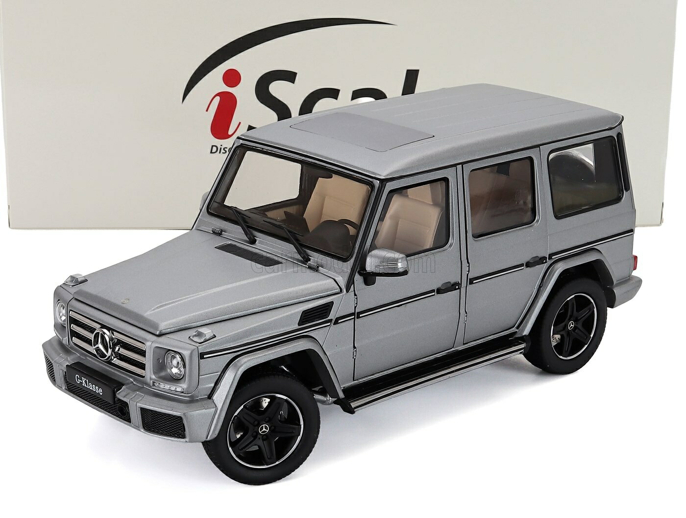 ミニカー 1/18 メルセデス ベンツ G社会階級 I-SCALE 1/18 MERCEDES BENZ G-CLASS (W463) 2015 DESIGNO FLAT SILVER 180041