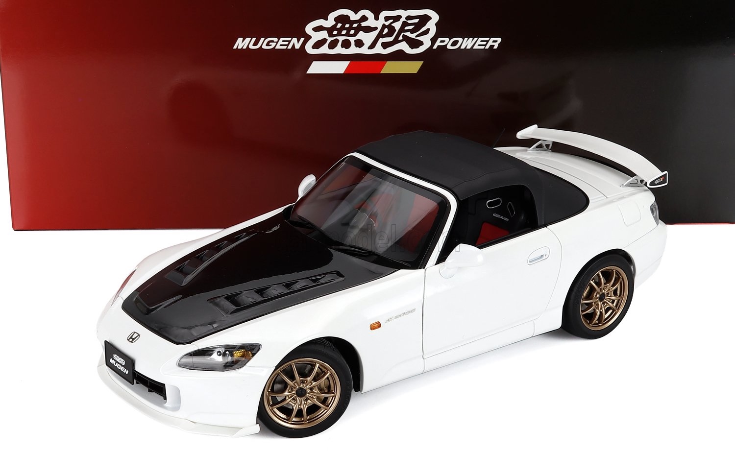 ミニカー 1/18 ホンダ S2000 MOTORHELIX 1/18 HONDA S2000 SPIDER HARD-TOP MUGEN 2001 WHITE PEARL CARBON M85123｜ミニカーショップ ええもん堂 89,800円