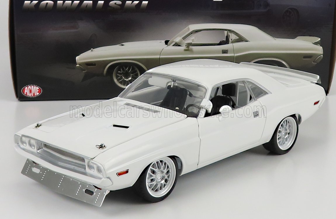 楽天市場】ミニカー 1/18 ACME 1971 ダッジチャレンジャー