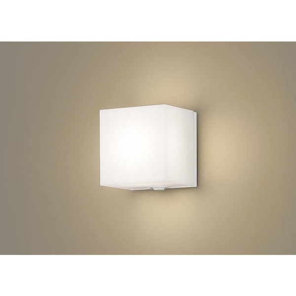 楽天市場】PANASONIC LGW85116W [LEDポーチライト(電球色)] : XPRICE