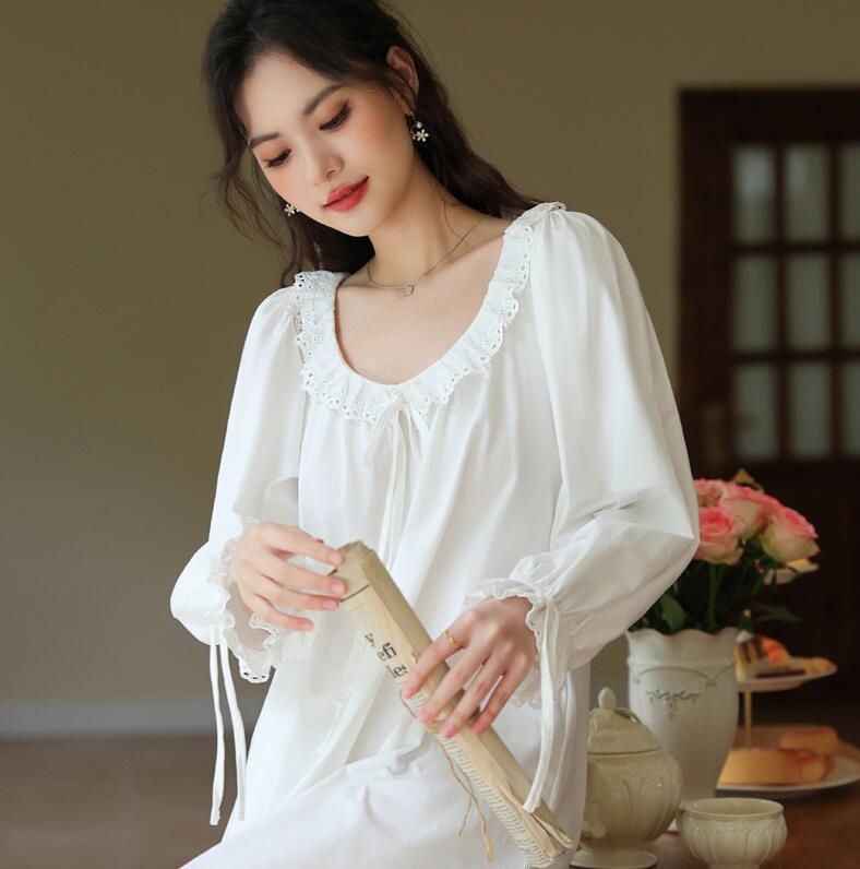 Tunic 花・エンジェル総柄 プリントルームウェア ネグリジェ Tunic 花・エンジェル総柄 プリントルームウェア ネグリジェ