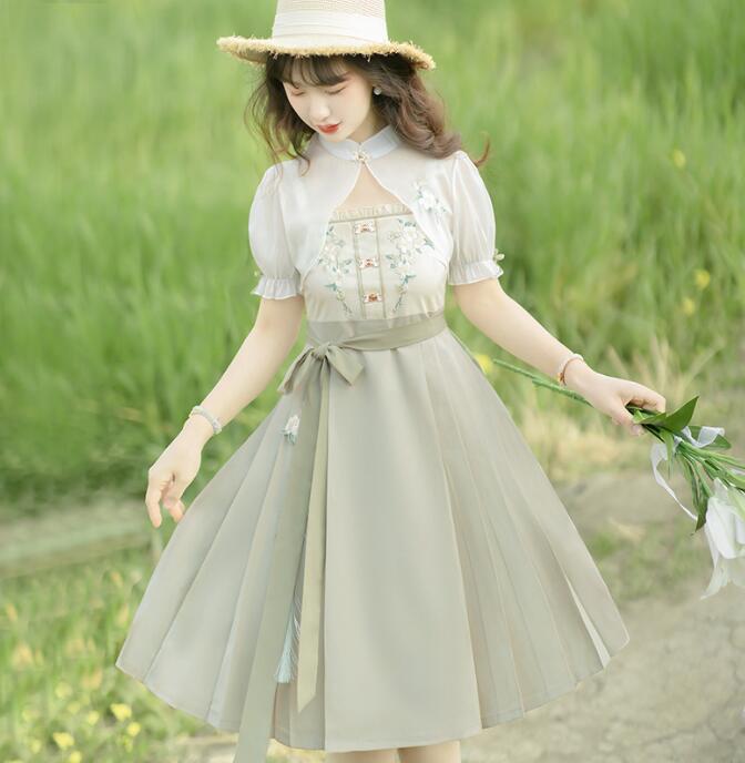 楽天市場】レトロワンピース ロング丈 レトロ ドレス 改良版漢服 楽天市場】レトロワンピース ロング丈 レトロ ドレス 改良版漢服