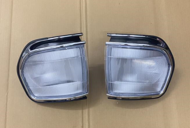 ランクル80　コーナーランプ　1台分 DEPO正規品 トヨタ ランクル ランドクルーザー 80系 US仕様