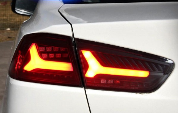 三菱 ランサー EX 2009–2016 テールランプ一式 フル LED デイライト ブレーキランプ 流れるウインカー カスタム|A.s.a.p