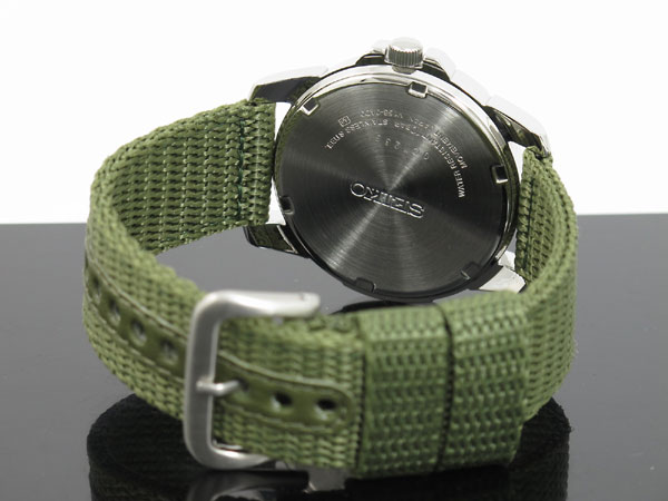 mens seiko solar powered watch sne095p2