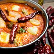 【スーパー華麗祭】冷凍 激辛シーフードカレー 250g×10袋 送料無料 Super Hot Seafood Curry 激辛 海の幸 エビ イカ 貝 セット商品