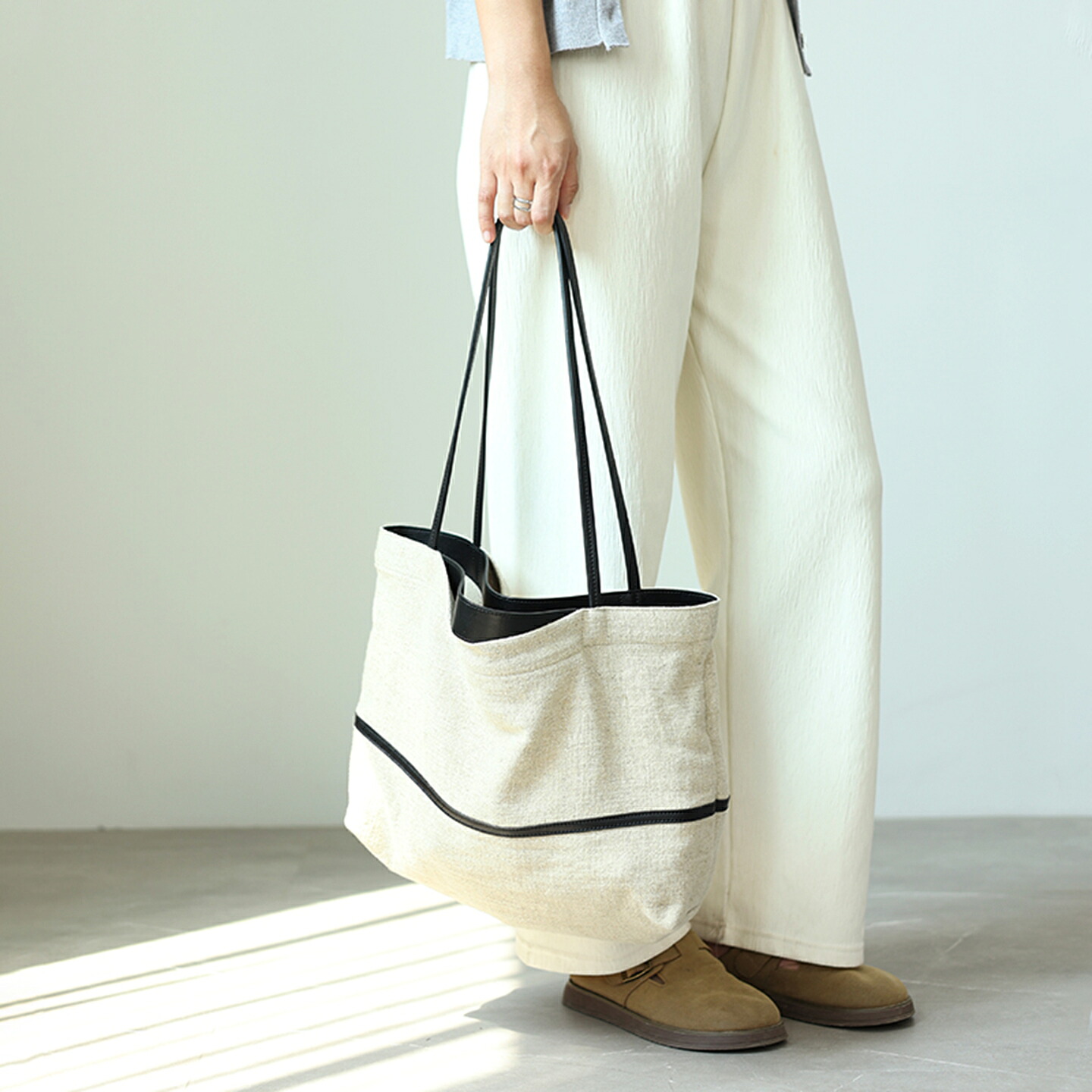 【a bag a life】本革 420g トートバッグ レディース キャンバス 麻風 バッグ 大容量 軽量 A4収納 通勤バッグ 肩掛け シンプル 上品 ナチュラル カジュアル きれいめ レザー コンビ 布バッグ おしゃれ 通学 マザーズバッグ ユニセックス 送料無料