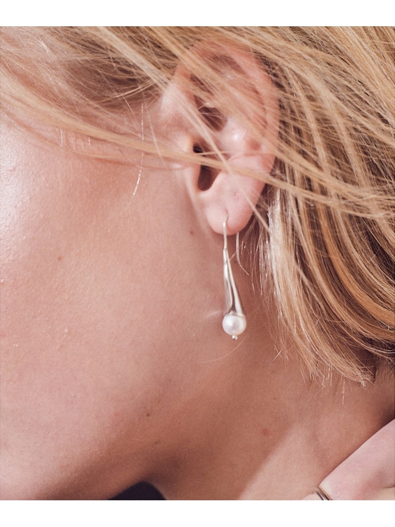 【TEINTE/タント】CALLA PEARL EARRINGS パールピアス【 DESIGNWORKS デザインワークス アクセサリー・腕時計 ピアス ホワイト【先行予約】*【送料無料】[ Fashion]｜ABAHOUSE ONLINE