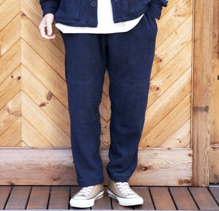 TURN ME ON両面パイルカーディガン とパンツ完売品　皇治着 TURN ME ON両面パイルカーディガン とパンツ完売品 皇治着