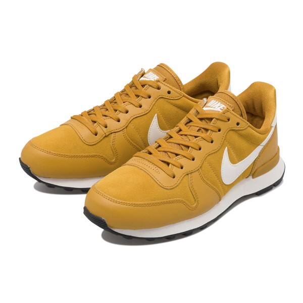 楽天市場 レディース Nike ナイキ スニーカー W Internationalist Se ウィメンズ インターナショナリスト Se 700 Abc Mart限定 700gdsude Pntm Abc Mart楽天市場店