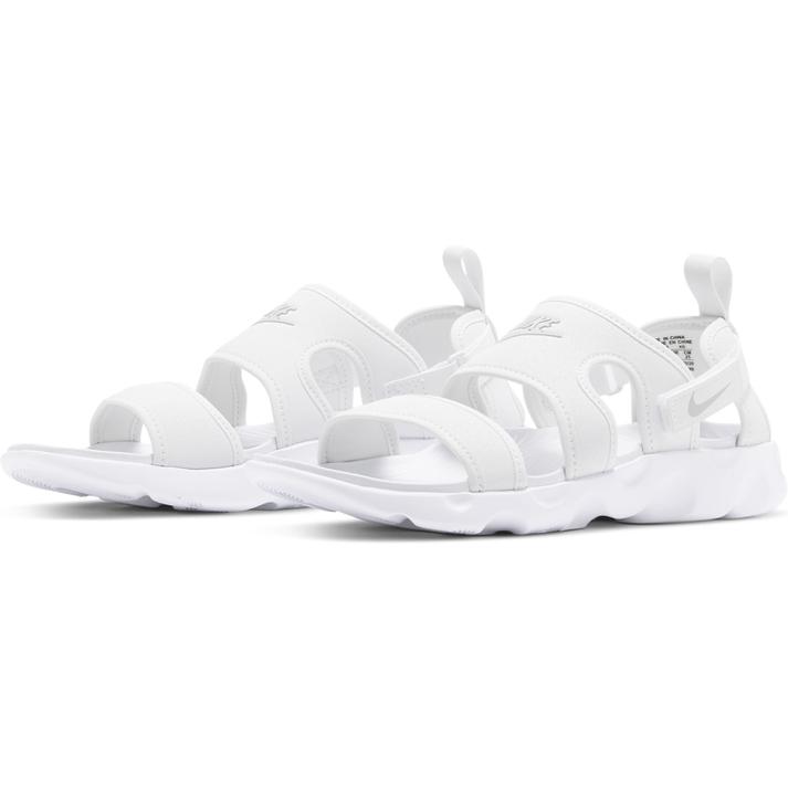 楽天市場 Nike ナイキ W Owaysis Sandal オウェイシス サンダル Wck92 100wht Prpltm Abc Mart 楽天市場店